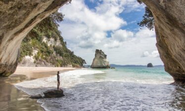 Cathedral cove New Zealand